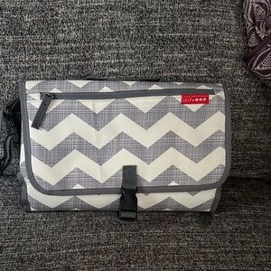 Skip Hop Chevron Pattern Changing Pad